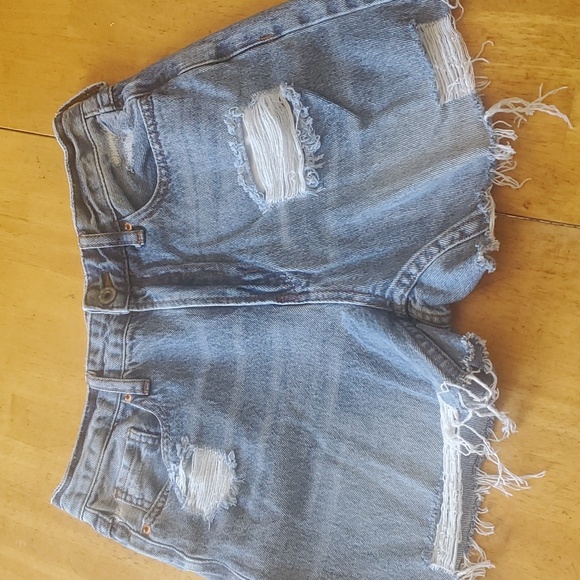 S.O.N.G. perfect super high rise shorts - Picture 1 of 4